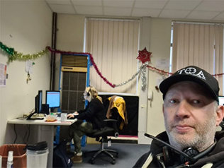 Crisis Christmas call centre